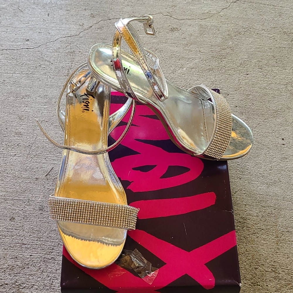 Fioni silver shoes